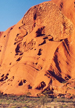 Ayers Rock / Uluru - Skull Cave